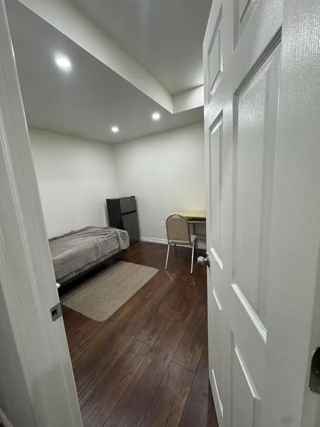 All inclusive Room in Room Rentals & Roommates in Mississauga / Peel Region - Image 2