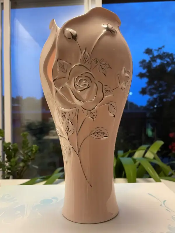 New ceramic vase in Home Décor & Accents in City of Montréal - Image 2