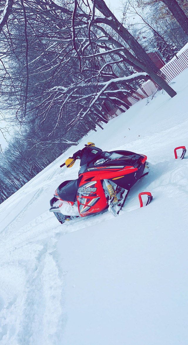 2005 skidoo 600 MXZ  in Snowmobiles in Oakville / Halton Region