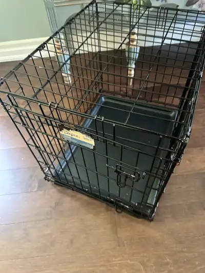 Midwest crate with removable tray , View more