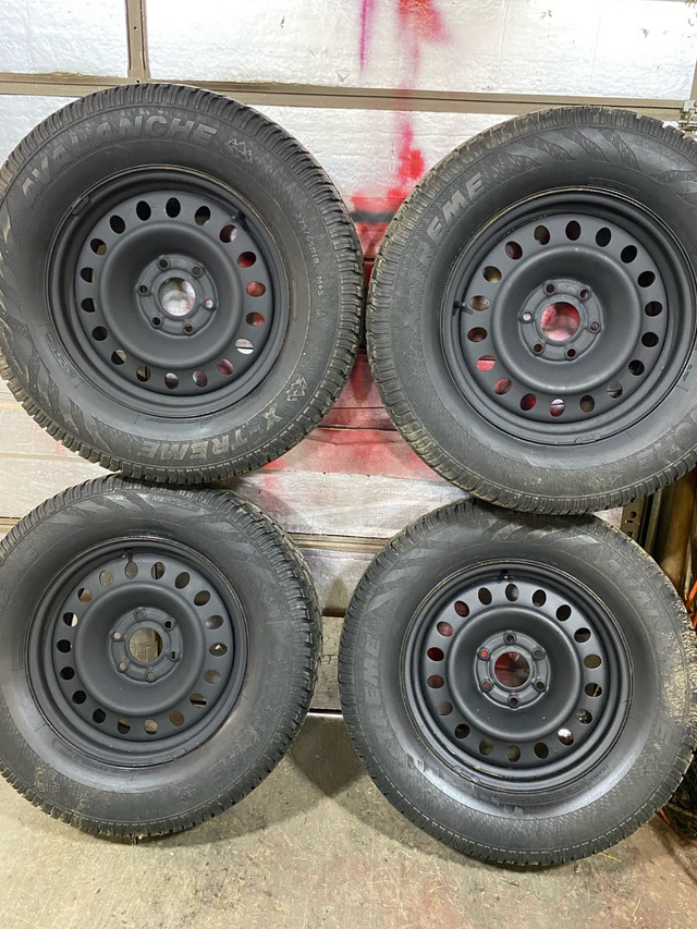 Snow tire rims and tires in Tires & Rims in Trenton - Image 2