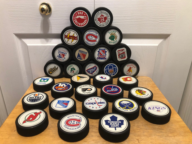Vintage NHL OHL Hockey Puck Collection  in Hockey in Oakville / Halton Region