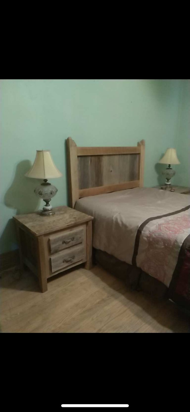 Rustic bedroom set made from reclaimed wood in Beds & Mattresses in City of Toronto