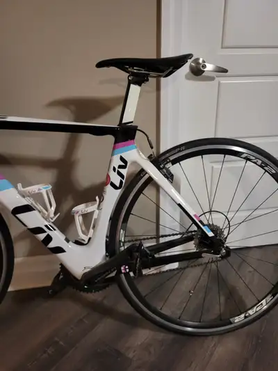 Giant Envie Road Bike, View more