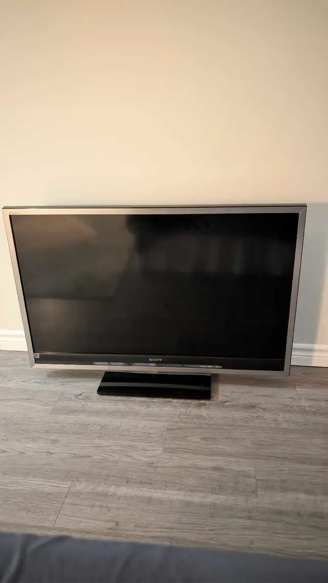 Sony 46" 1080p TV
