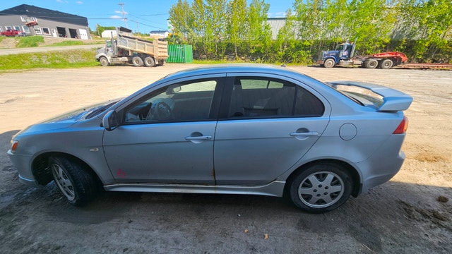 Mitsubishi Lancer 2009 (Pour pieces ou reparation) — photo 5
