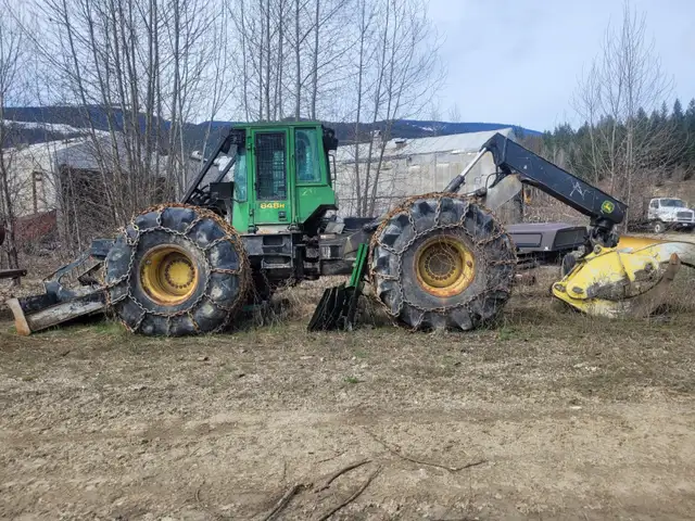 2010 John Deere 848H Skidder in Other in Revelstoke - Image 11