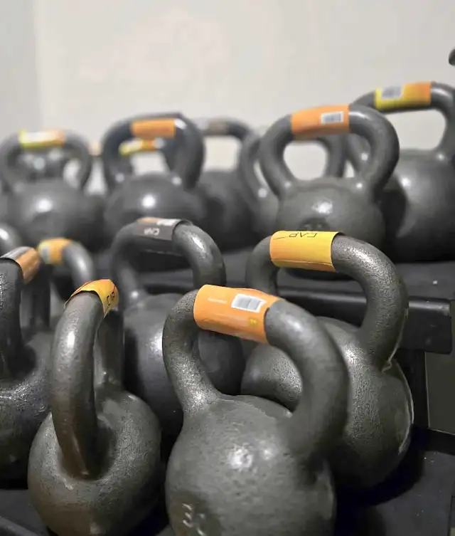 10lb - 80lb Cast iron Kettlebells. Brand new! in Exercise Equipment in Oshawa / Durham Region - Image 2