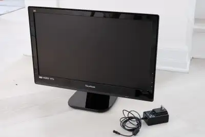 Viewsonic LED 22” monitor, View more