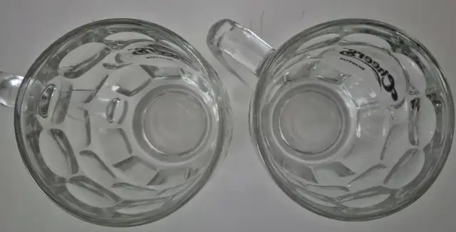 Pair of Cheers Mugs - Mint Condition in Arts & Collectibles in Oshawa / Durham Region - Image 4