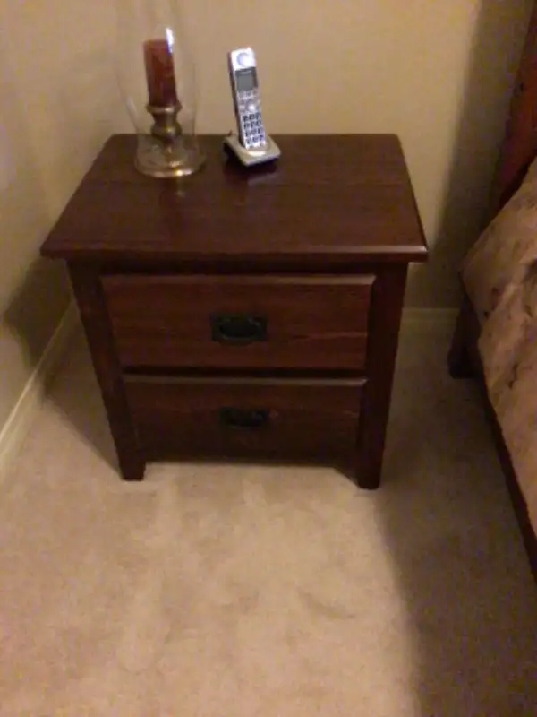 Solid Wood 3-Piece Bedroom Set – Like NEW! in Beds & Mattresses in Strathcona County - Image 3