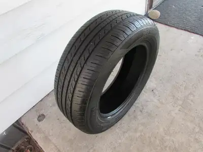 195/60-15 FullRun One all seasons tire *ONE TIRE ONLY* Like new, 99% tread Only one tire Available,...
