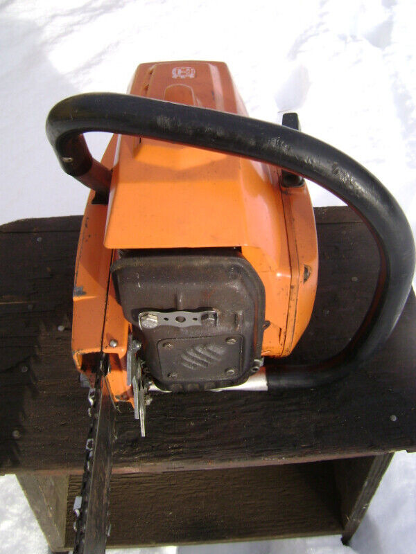 Husqvarna 380cd chainsaw saw in Power Tools in Penticton - Image 4