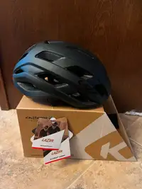 Lazer Strada KinetiCore Road Bike Helmet - Black, Size Small
