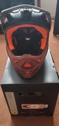 Fox Rampage MIPS Downhill Mountain Bike Helmet size L 59-60 cm