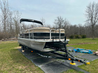 2013 suncatcher G3 V20c pontoon