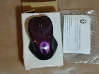 Brand new in box and manual. MEMTEQ Bluetooth wireless mouse purple. 2.4 GHz wireless provides a pow...