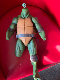 Neca 1/4 Scale 18 inch Ninja Turtle broken body for parts