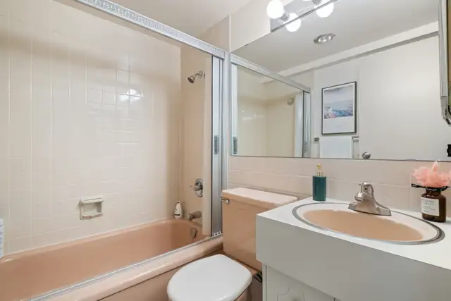 Oceanfront 2BR/2BA Condo at The Seastrand – West Vancouver