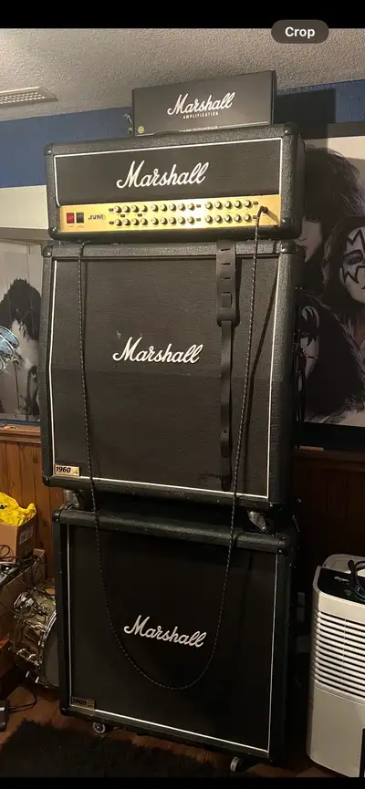 Excellent condition full stack featuring the amazing jvm410 h head / footswitch inc . 12 different M...