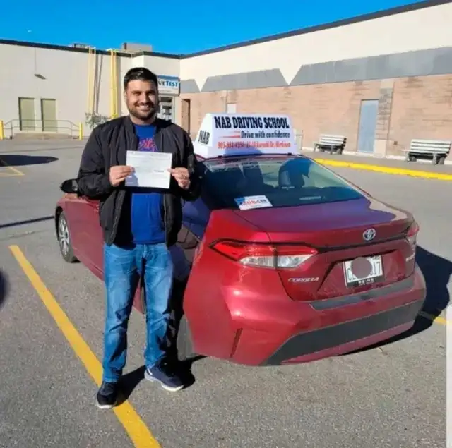 Car For Road Test / Driving Instructor / Driving Test64733722776321123