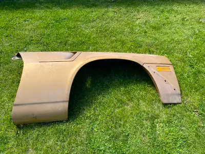 1978 - 1981 Camaro Z28 Passenger side Fender Original GM Right Hand This is a GM Fender, has the Eng...