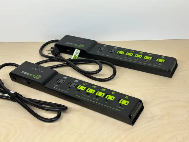 Two Tricklestar 7 Outlet Advanced PowerStrips in General Electronics in City of Toronto - Image 2
