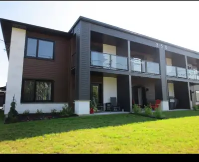 Appartement 5 1/2 est à loué pour le 1er août ou avant (pourrait être disponible à partir du 19 juil...
