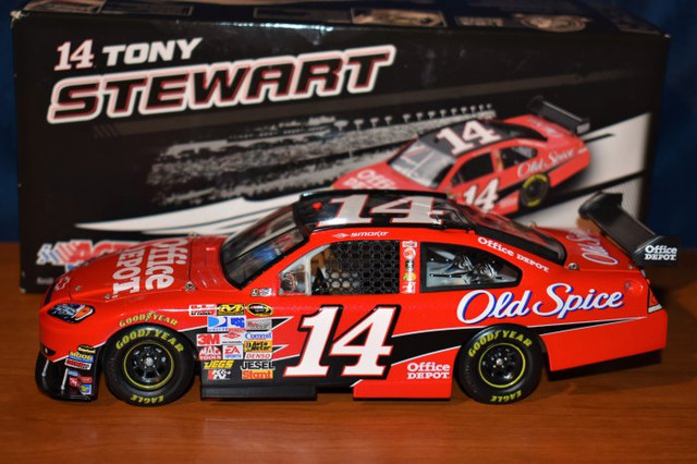 Stewart-Haas Racing 1/24 Scale NASCAR Diecasts in Arts & Collectibles in Bedford - Image 3