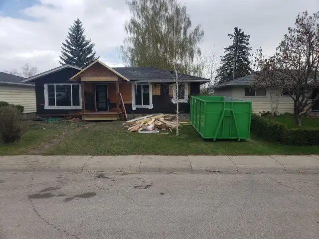 Roll Off Bins65203779094146123