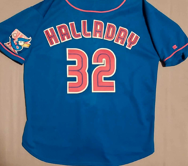 Vintage ROY HALLADAY Toronto Blue Jays alternate jersey XL in Men's in Stratford