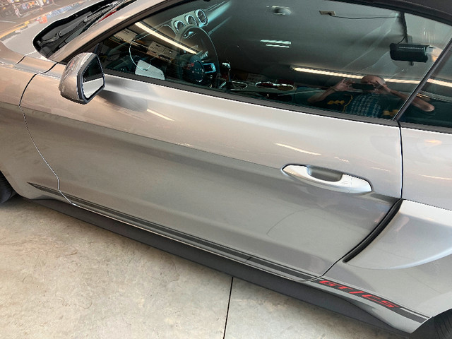 2022 Ford Mustang GT California Special Convertible FOR SALE in Cars & Trucks in Calgary - Image 4