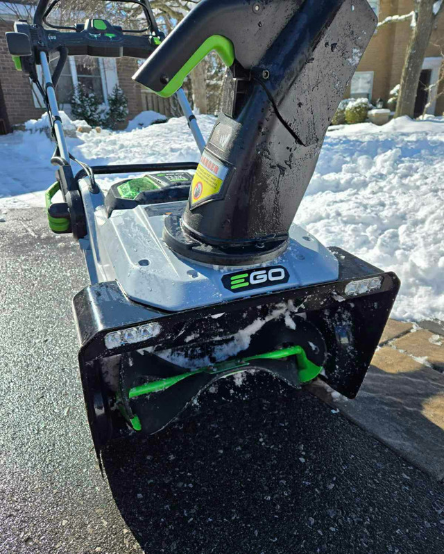 EGO POWER+ 21-in 56 V Lithium-Ion Cordless Electric Snowblower P in Lawnmowers & Leaf Blowers in Oshawa / Durham Region - Image 3
