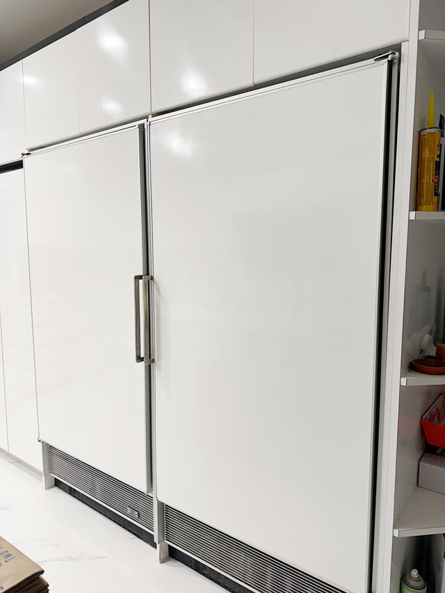 Sub Zero STAINLESS STEEL BUILT-IN ALL REFRIGERATOR 501R in Refrigerators in City of Toronto