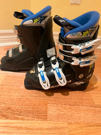 Ski boots. Nordica .  Like new.  Size 20,5