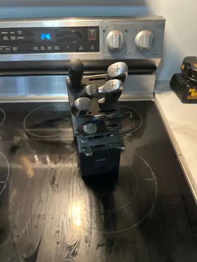 knife set, View more