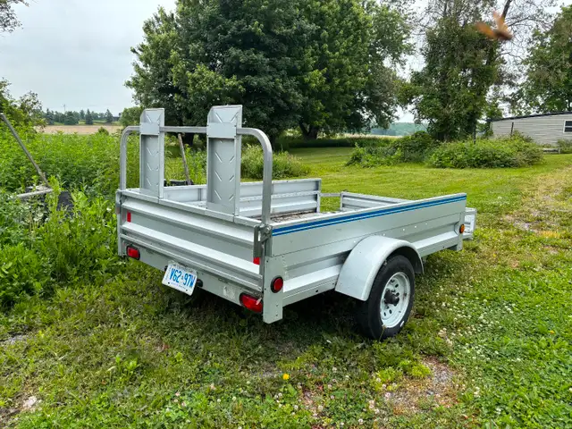Utility Trailer 5 ft x 7 1/2 ft in Cargo & Utility Trailers in Cornwall - Image 4
