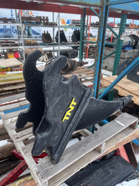 Excavator rippers and attachments 