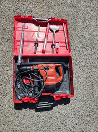 hilti te 50 works good 475 dollars will deliver