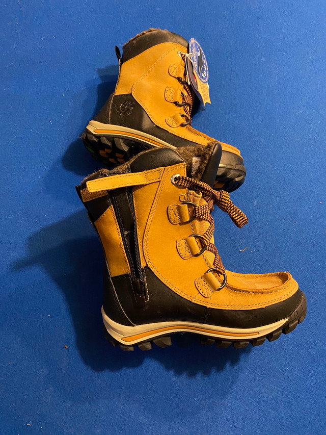 Bottes d’hiver pour enfants Neuf Timberland  dans Enfants et jeunesse  à Laval/Rive Nord - Image 2