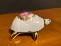 Vintage Malbec Limoges Porcelain Ceramic Turtle Trinket Box