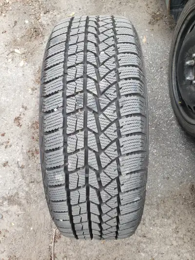 Barely used, just 2 months of one winter. 4 Winter King. Paid $640, selling for half that. Includes...