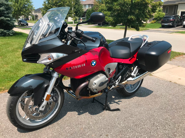 2005 bmw R1200ST in Sport Touring in Barrie - Image 2