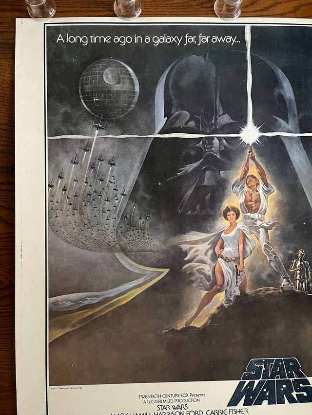 RARE! Vintage 1977 STAR WARS IV Movie Poster 30” X 40” Style A in Arts & Collectibles in Oshawa / Durham Region - Image 4
