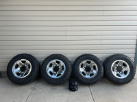 8x6.5 Dodge Ram 2500-3500 wheels + tires