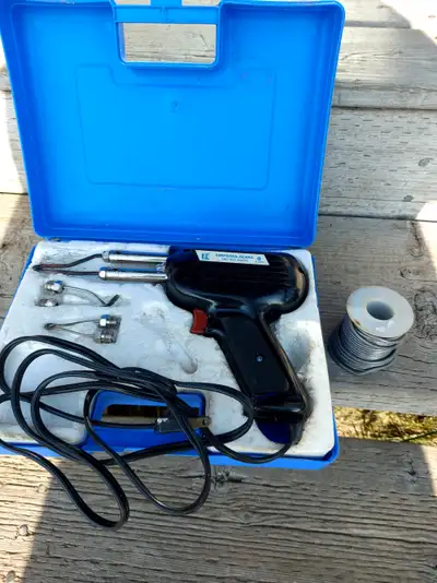 soldering gun with 2 tips case & big spool of soldering wire $35