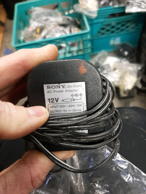 AC power adapter Sony output 12v 300ma in Other in Trenton
