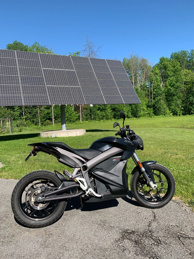 2015 Zero S ZF12.5 Electric Performance Motorcycle  in Sport Touring in Ottawa