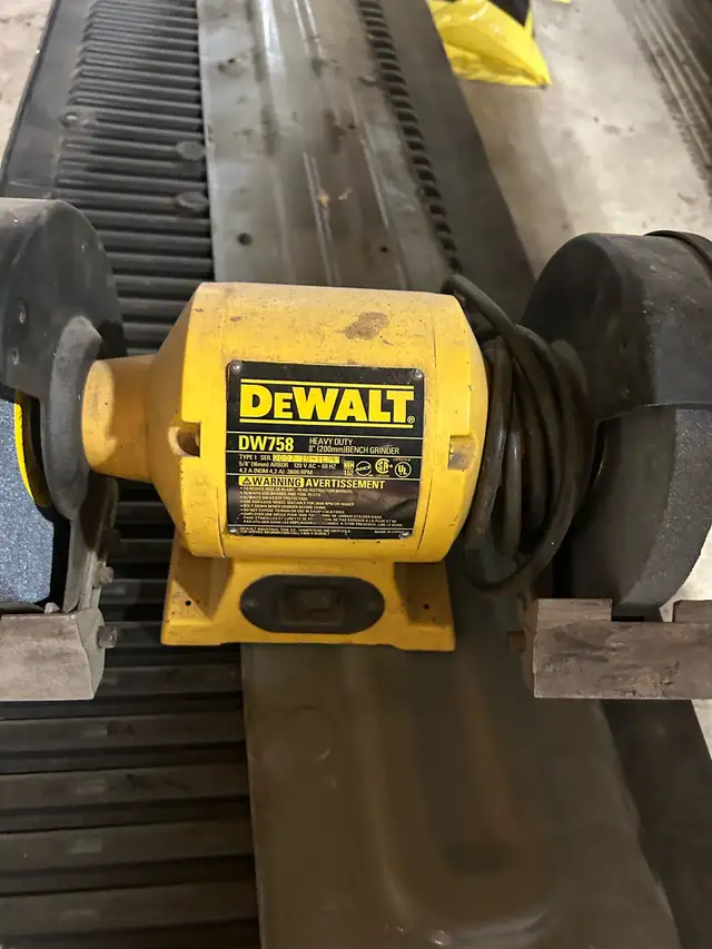 Dewalt 8Inch Grinder in Power Tools in St. Albert - Image 2