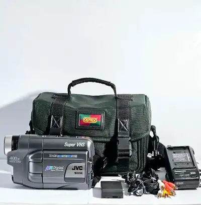 JVC Compact VHS Camcorder Player Transfer Model: GR-SXM -320U. It Plays, Records, and Transfers. LCD...